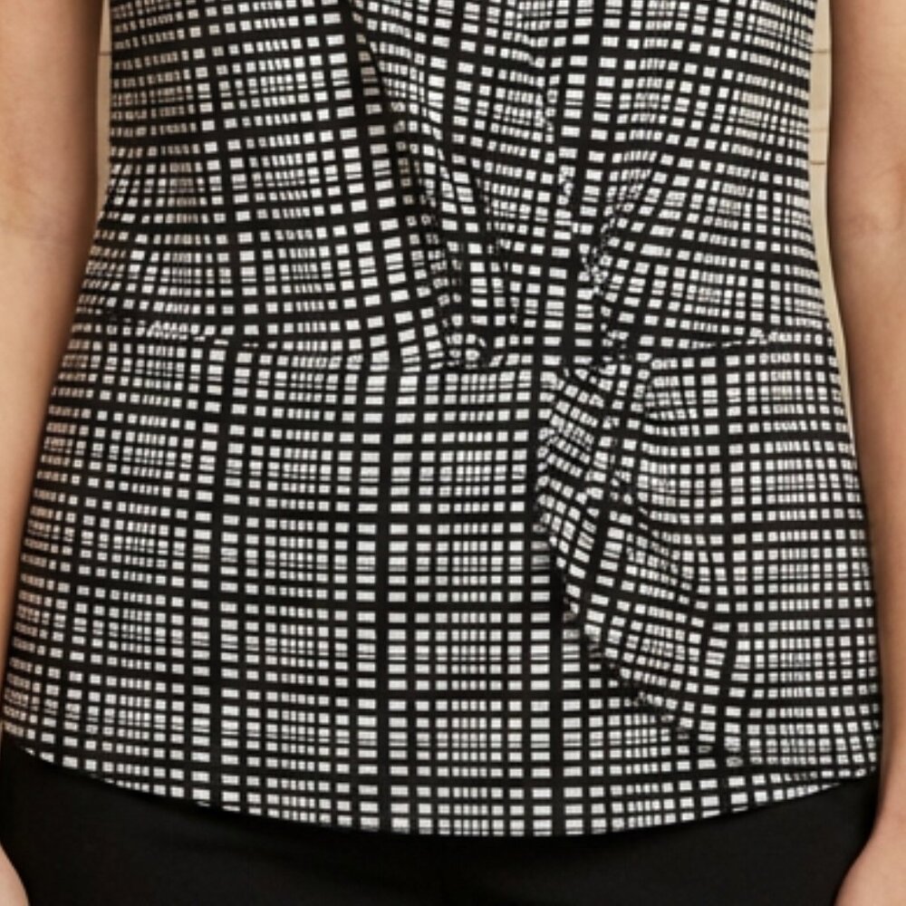Ann Taylor Black and White Plaid Sleeveless Blouse - Picture 13 of 16